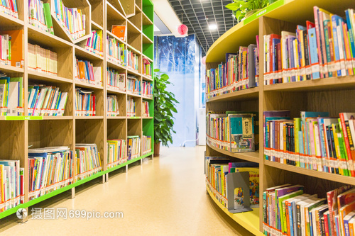 開學校園兒童圖書館