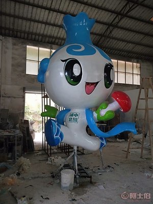 定制玻璃鋼大型卡通雕塑 為幼兒園打造生動有趣的互動空間